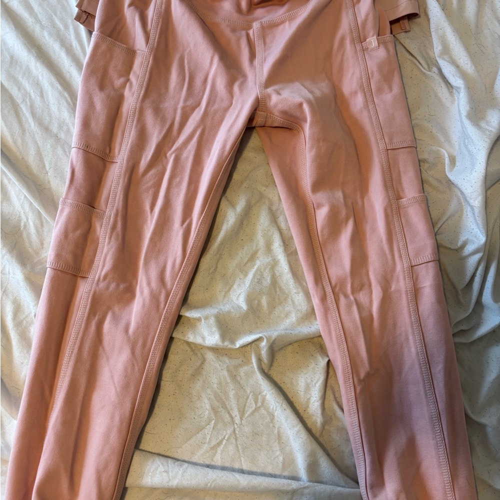 Jaanuu Blushing Pink scrub set